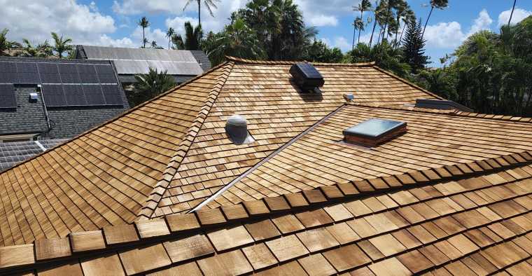 AAA Roofers Hawaii - Kahala Residential Home Wood Roof